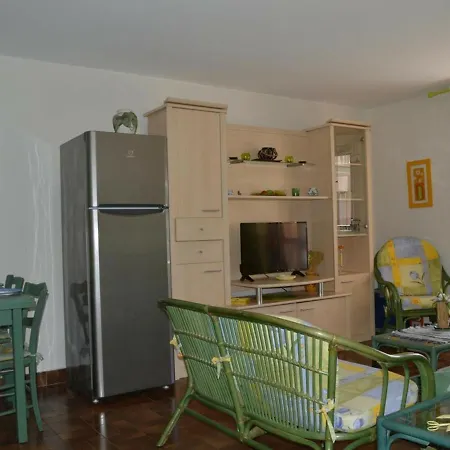 Apartment Cap D'agde, 2 Pieces, 4 Personnes - Fr-1-249-237 Agde